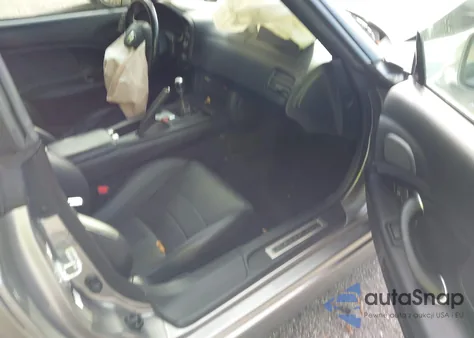 2004 Honda S2000 z USA, uszkodzony, nr VIN JHMAP21424T002946